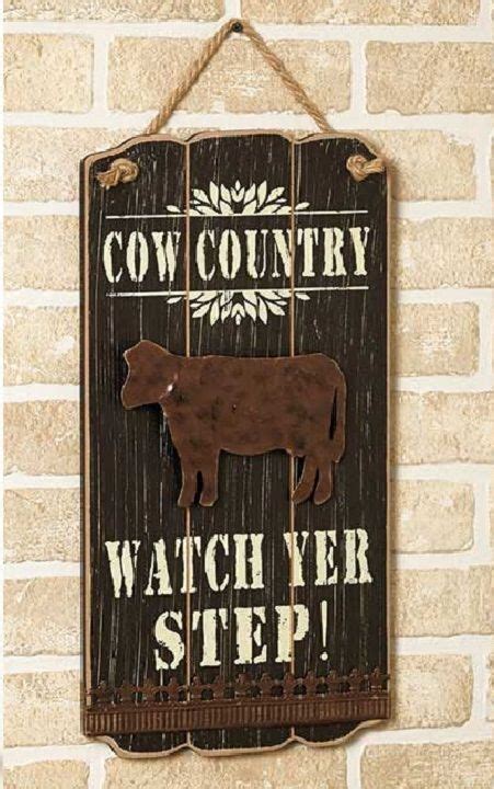 Rustic Primitive Wood Panel Wall Art Hanging Sign Barnyard Farm Cow