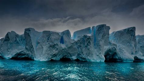 🥇 Dawn Dark Cold Antarctica Iceberg Sea Oceanscape Wallpaper 132007