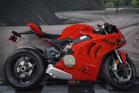 Ducati Panigale V Motor Ganteng Harganya Bikin Melotot Atelier Yuwa