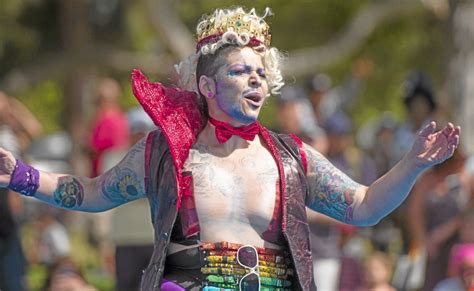 31st Long Beach Gay And Lesbian Pride Parade Draws Thousands To Celebration Press Telegram