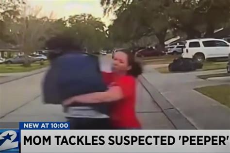 Tx Mom Tackles Man Accused Of Peeping In Her Teen Daughters Window