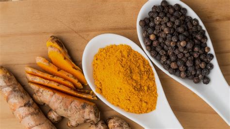 Turmeric And Black Pepper Weight Loss Benefits And More Youtube