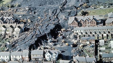 Aberfan Disaster What Happened In The South Wales Village In 1966