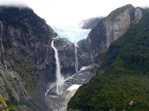 Best Time To See Cascada De Ventisquero Colgante In Chile 2024 Roveme