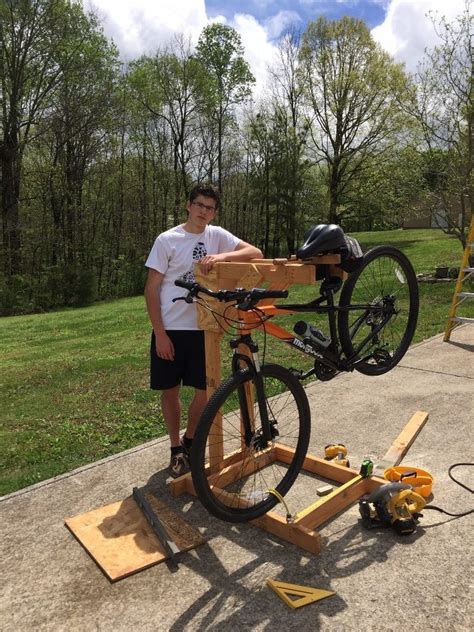 Diy Wood Bicycle Stand