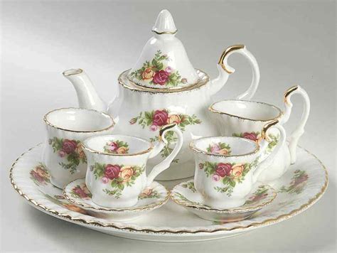Royal Albert Old Country Roses Miniature Tea Set 6536931 Ebay Fine