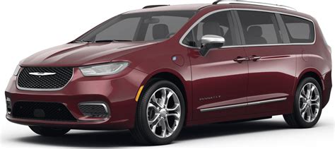 2023 Chrysler Pacifica Hybrid What We Know So Far Kelley Blue Book