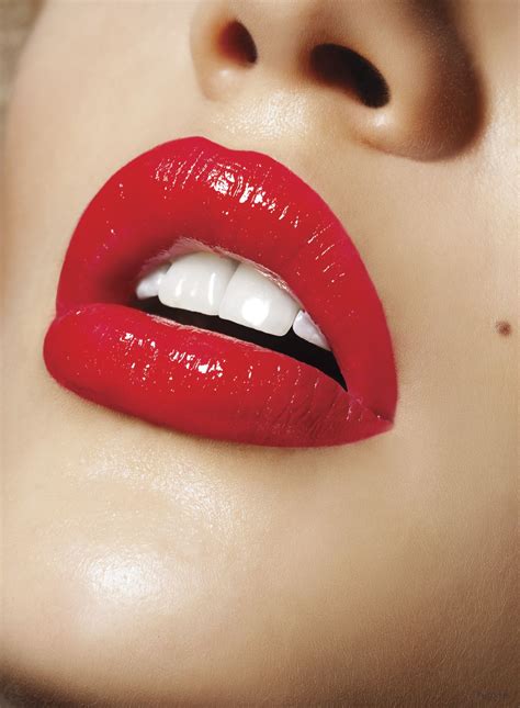 Lipstick Colors Red Lipsticks Lip Colors Orange Lips Pink Lips Le Contouring Female Lips