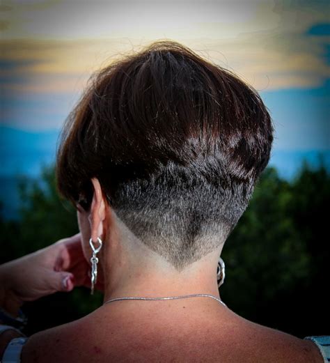 321 Besten Nape Haircut Bilder Auf Pinterest Frisuren Rasieren Und