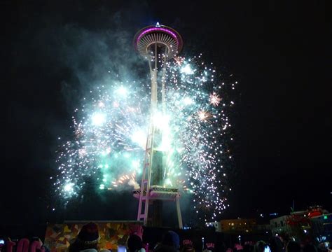Best Places To Watch New Years Eve Fireworks In Seattle Seattle Events