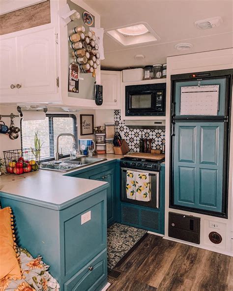 21 Stunning Rv Interiors And How They Decorted Remodel And Decorating