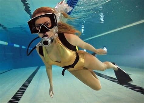 Pin By Leon Wolters On Scuba Ladies 2 Duiksters 2 Scuba Girl