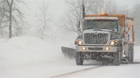 Forte Neige Et Vents La Circulation Difficile Sur Les Routes Tva