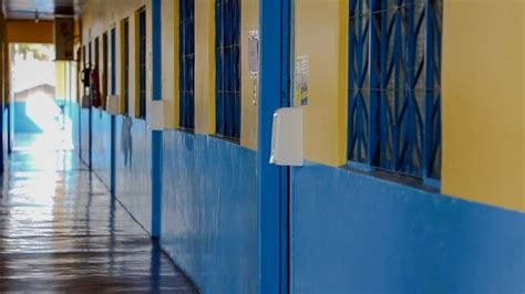 Escolas municipais seguirão protocolos sanitários no retorno das aulas presenciais em Porto