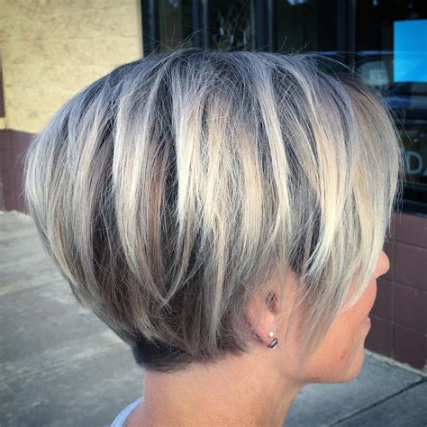 There are amazing benefits to short hair, including the seamless styling and care process, how easy it is to wash, needing to use less product, as well as a new, cool look with lots of versatility. 10 Short Hair Color for Female Fashion Fans, Short ...