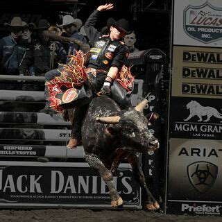 Chase Outlaw Riding Western Hauler PBR Top Riders Photo Broken Box Professional Bull