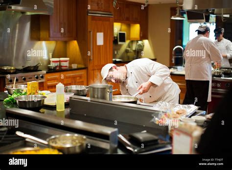 Kitchen Cabinet Food Hi Res Stock Photography And Images Alamy