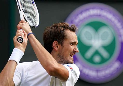 Russian Belarusian Players Banned From Wimbledon Minute Mirror