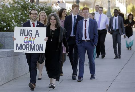 Mormon Leaders At Utah Meeting Encourage More Baptisms For The Dead