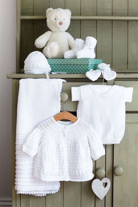 Free Printable Baby Layette Crochet Patterns Simple Newborn