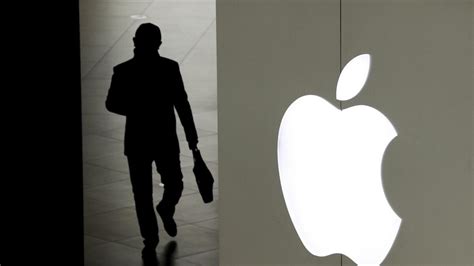 Apple Expected To Unveil Latest Iphones Today News Khaleej Times