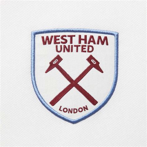 As with the history of many other famous club kits, it was on such a random story that the west ham home jersey was born. West Ham United 2019-20 Umbro Away Kit | 19/20 Kits ...