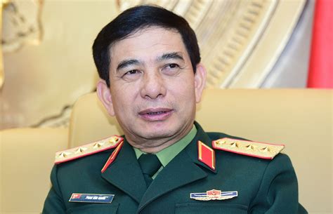 Chân Dung Tân Bộ Trưởng Quốc Phòng Phan Văn Giang