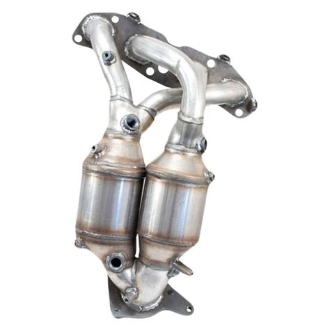 Dec Nis2562 Exhaust Manifold With Integrated Catalytic Converter