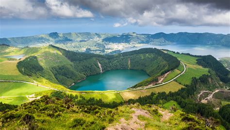 The Sete Cidades Crater Walk Hiking Route