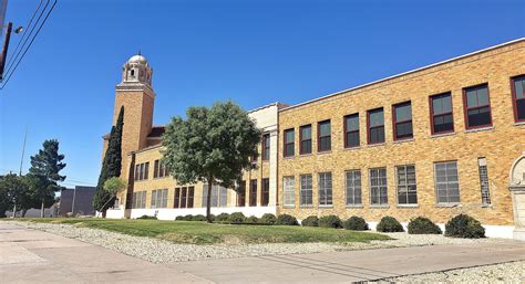 Two El Paso High Schools Named Most Beautiful In Texas