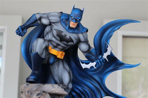 Custom Kenny Alasandro Painted 14 Hush Batman Statue Avi Ay Sculpt Dc