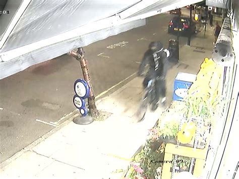 Police Release Images Of Suspects In Fatal North London Stabbing Guernsey Press