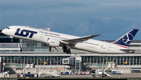 Sp Lsf Lot Polish Airlines Boeing 787 9 Dreamliner Photo By Lukasz