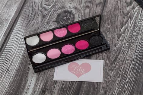 Pretend Makeup Diva Pink Palette Etsy Pretend Makeup Pink Palette