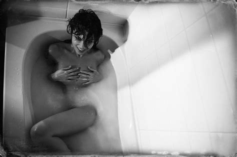 Lexa Doig Nude Photos TheFappening