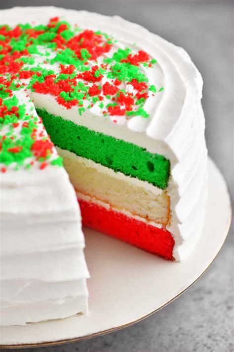 Fun Easy Christmas Cakes