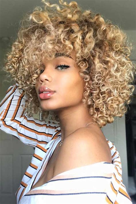 It's a hairstyle that never lets a woman down and always does a great job of enhancing her outer self. 55 Beloved Short Curly Hairstyles for Women of Any Age ...