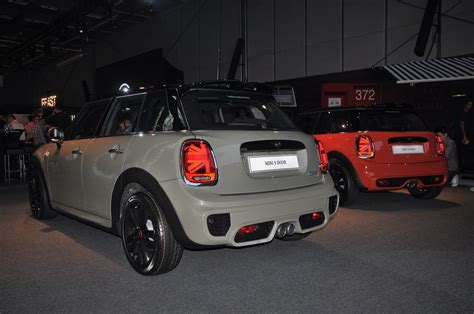 Latest mini cooper price in malaysia in 2021, car buying guide, new mini cooper model with specs and review. MINI Malaysia Launches Facelifted Cooper - 3 Door, 5 Door ...