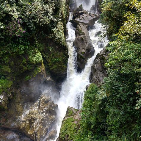 Cascada El Pailon Del Diablo In Baños Ecuador Tiplr