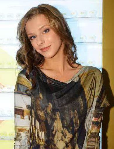 Russian Sexy Girl Actress Model Photo Liza Arzamasova