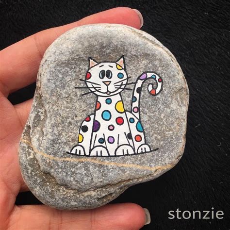 3331 Best Ideas For Painted Rocks Images On Pinterest