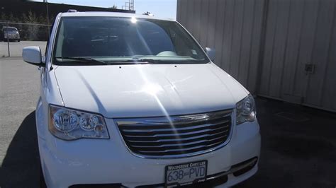 2016 Chrysler Town And Country Leather Sunroof Navigation At Woodgrove