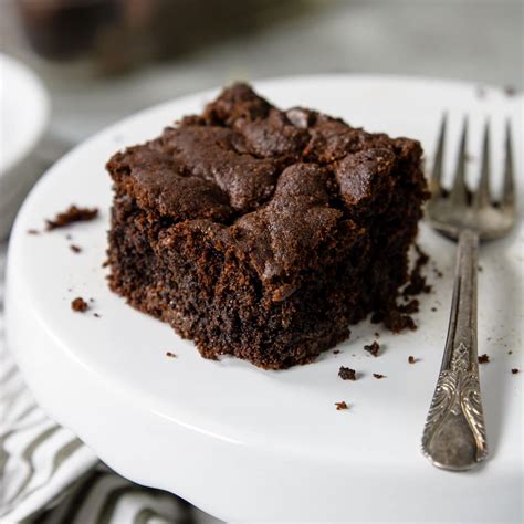 Cake Mix Brownies 4 Simple Ingredients Moms Dinner