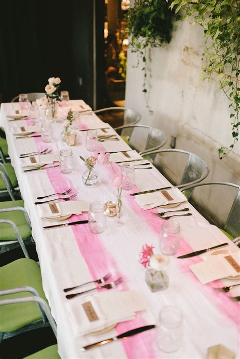 Jakkelyn Iris Flowers Created This Dip Dyed Table Runner Which Added The Perfect Pop Of Color