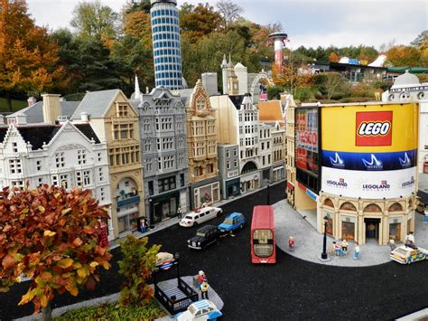 Second Hand Susie Legoland Windsor Miniland