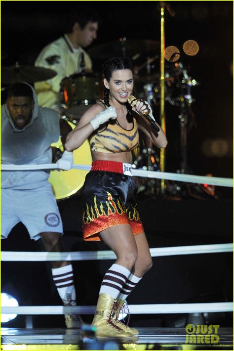 Katy Perry Vmas 2013 Performance Of Roar Watch Now Photo 2937921 2013 Mtv Vmas Katy