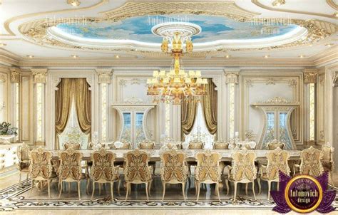Elegant Royal Dining Room Interior