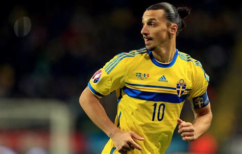 Ibrahimovic Sweden Football Player All Football Players Zlatan