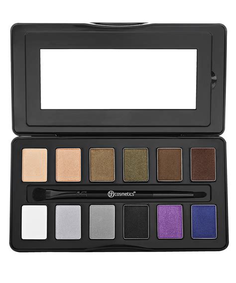 The 27 Best Eyeshadow Palettes Under $20 | Fall eyeshadow palette, Fall eyeshadow, Eyeshadow