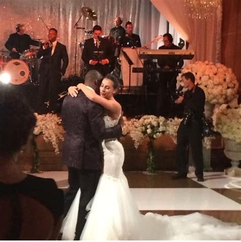 Reggie's been a friend of mine for a very long time so i went to his wedding, the reality star insisted. Pics Off The Market - NFL Player Reggie Bush Marries ...